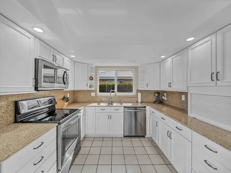 830 Cypress Way Boca Raton FL 33486