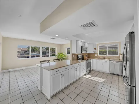 830 Cypress Way Boca Raton FL 33486