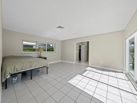 830 Cypress Way Boca Raton FL 33486