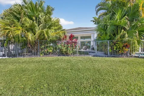 4170 NW Briarcliff Circle Boca Raton FL 33496