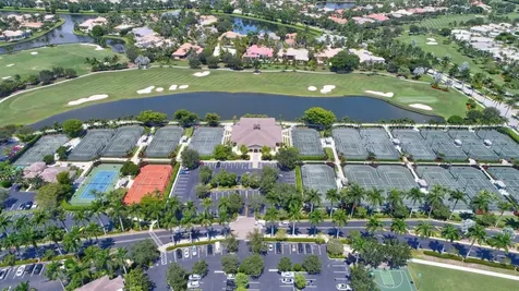 4170 NW Briarcliff Circle Boca Raton FL 33496