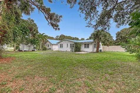 2980 Admiral Street Fort Pierce FL 34982