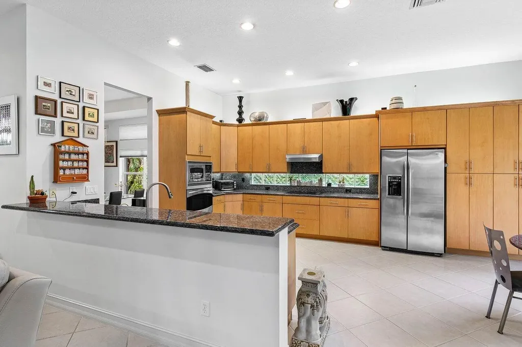 7208 Corning Circle Boynton Beach FL 33437