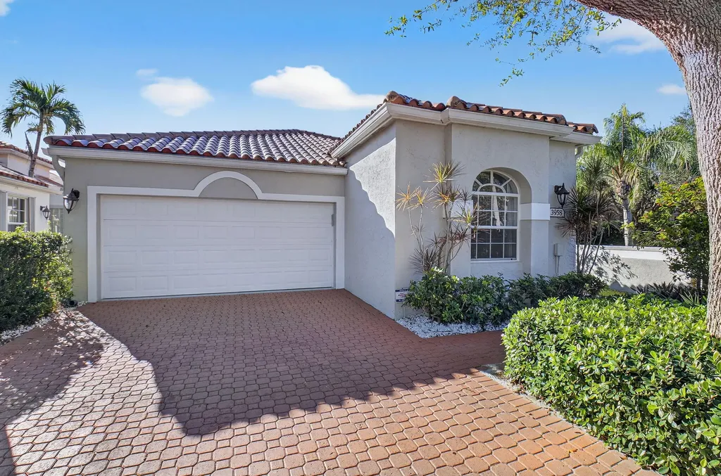 3958 Redondo Way Boca Raton FL 33487