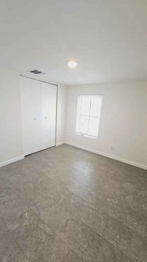 914 10th Street West Palm Beach FL 33401