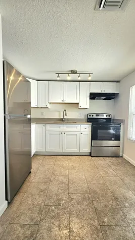 914 10th Street West Palm Beach FL 33401