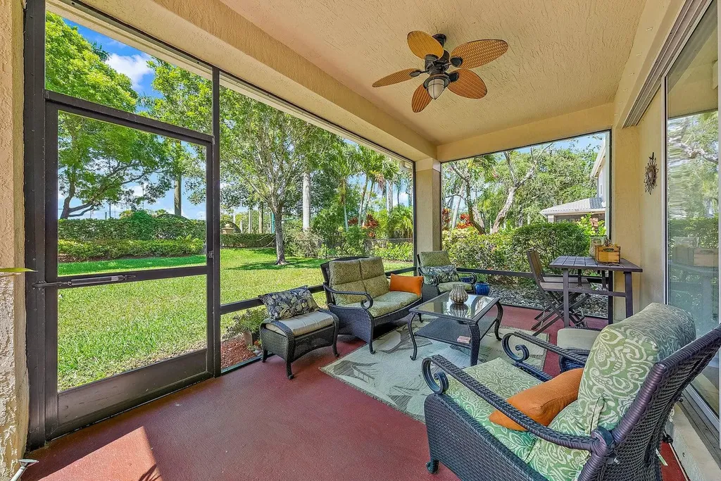 8503 Portobello Lane Palm Beach Gardens FL 33418