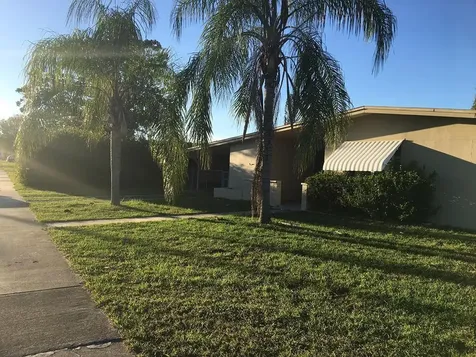 121 SE Bonita Court Port St Lucie FL 34983