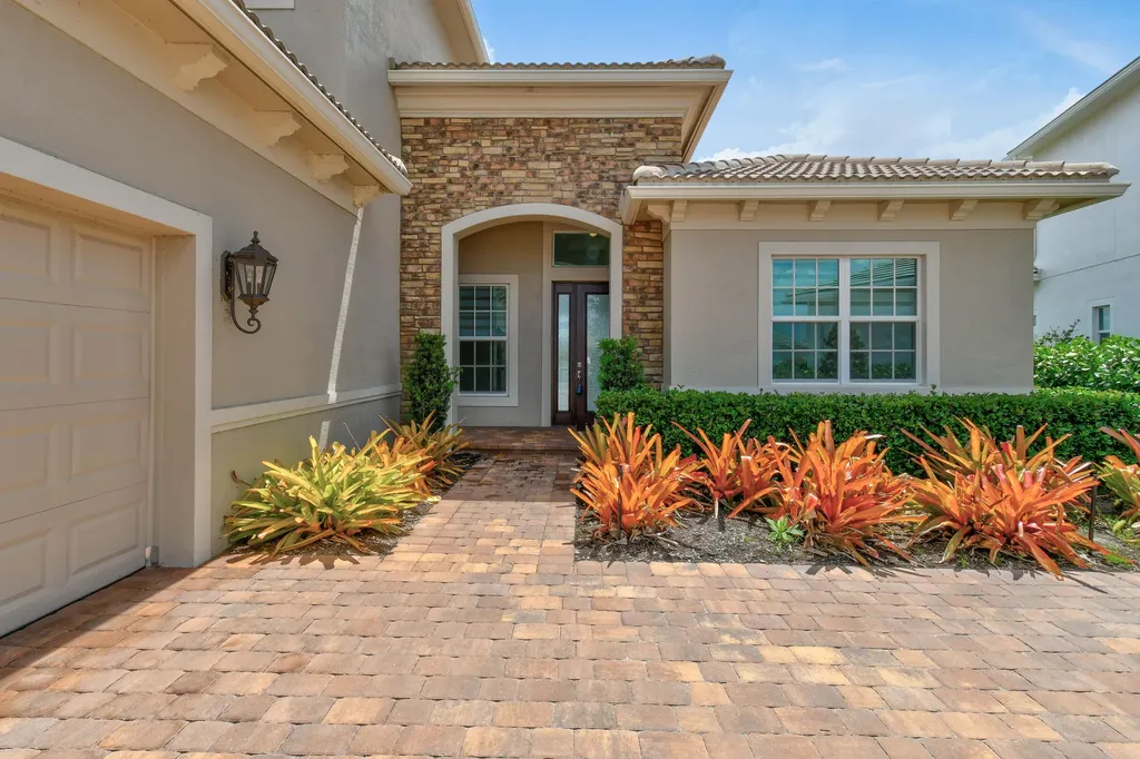 9019 SW Terzi Way Port St Lucie FL 34987
