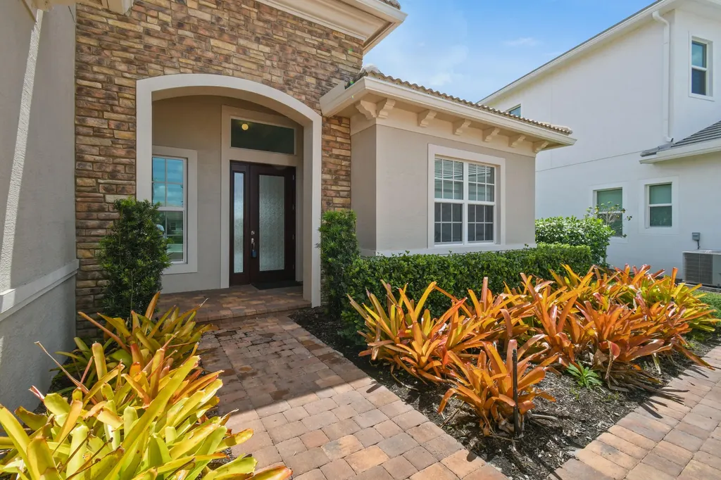9019 SW Terzi Way Port St Lucie FL 34987
