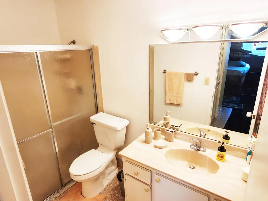 4195 Lucerne Villas Lane Lake Worth FL 33467