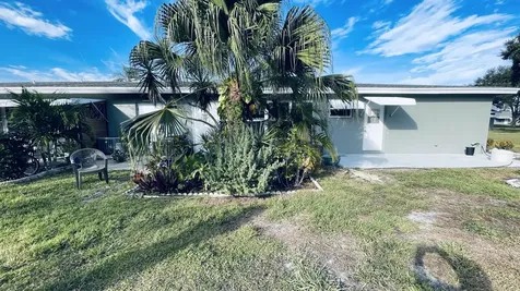 910 South Drive Delray Beach FL 33445