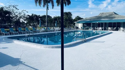 910 South Drive Delray Beach FL 33445
