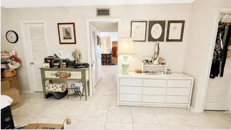 910 South Drive Delray Beach FL 33445