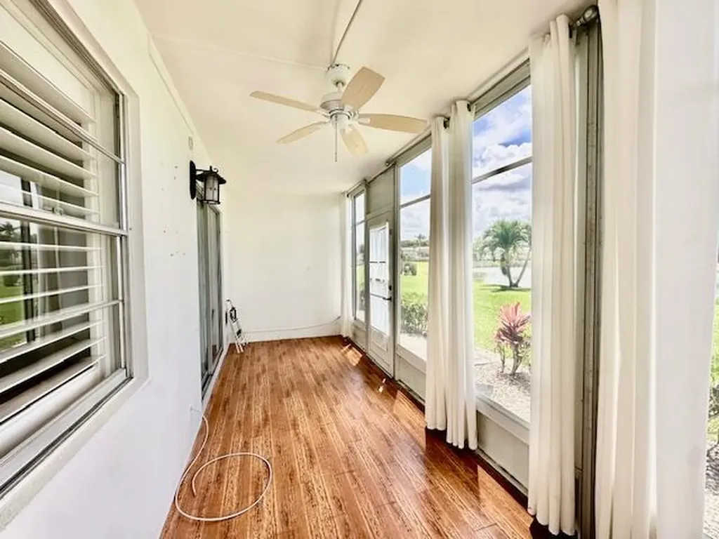 1080 Exeter E Boca Raton FL 33434