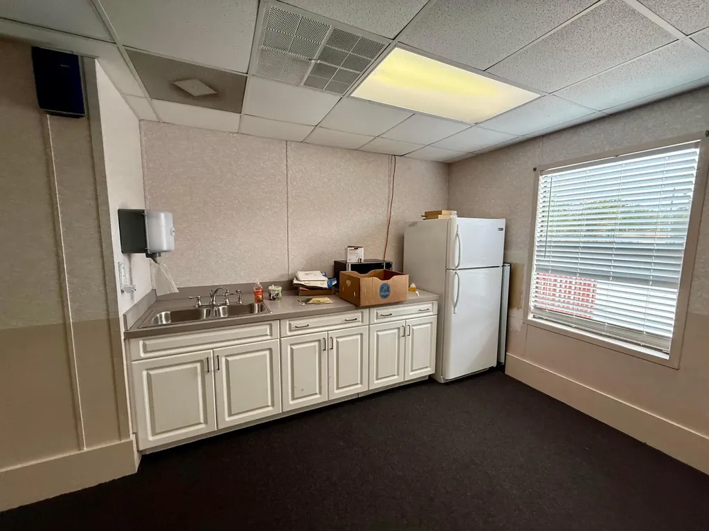 2525 S 25th Street Fort Pierce FL 34981