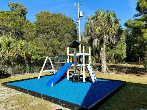 2525 S 25th Street Fort Pierce FL 34981