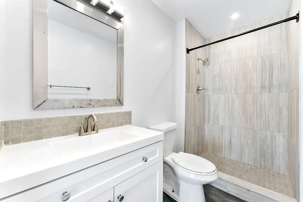 470 NW 20th Street Boca Raton FL 33431