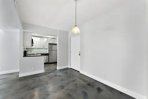 470 NW 20th Street Boca Raton FL 33431
