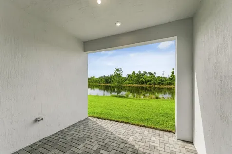 1444 NW Corteal Way Jensen Beach FL 34957