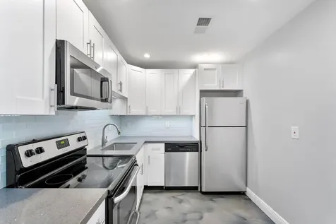 470 NW 20th Street Boca Raton FL 33431