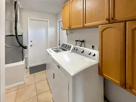 8900 NW 11th Street Pembroke Pines FL 33024