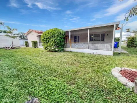 8900 NW 11th Street Pembroke Pines FL 33024