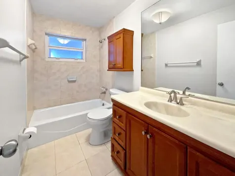 8900 NW 11th Street Pembroke Pines FL 33024