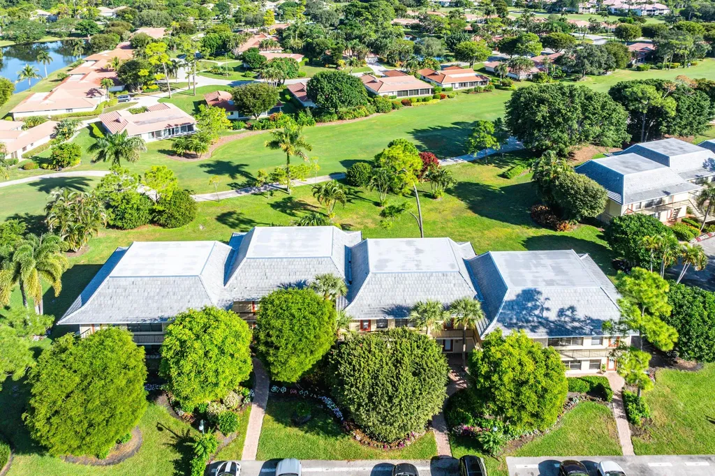 4663 Kittiwake Court Boynton Beach FL 33436
