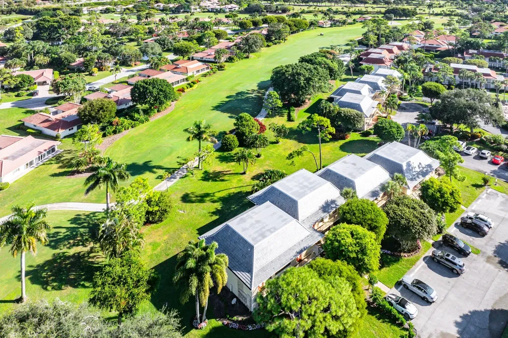 4663 Kittiwake Court Boynton Beach FL 33436