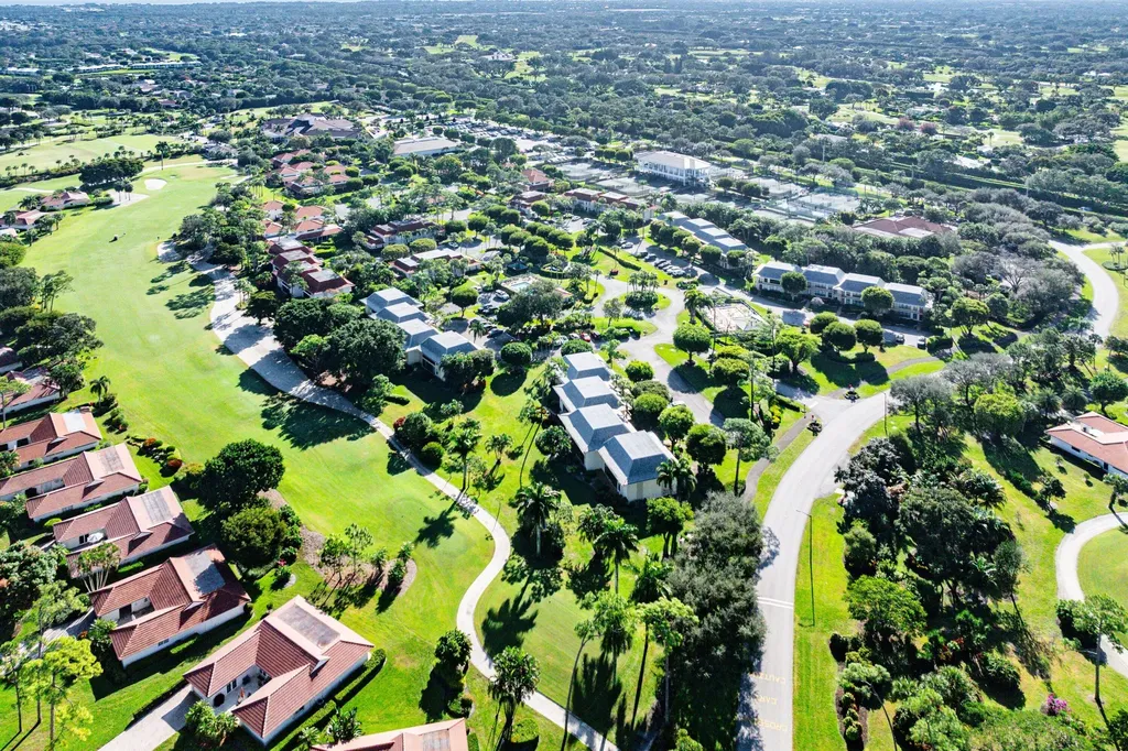 4663 Kittiwake Court Boynton Beach FL 33436