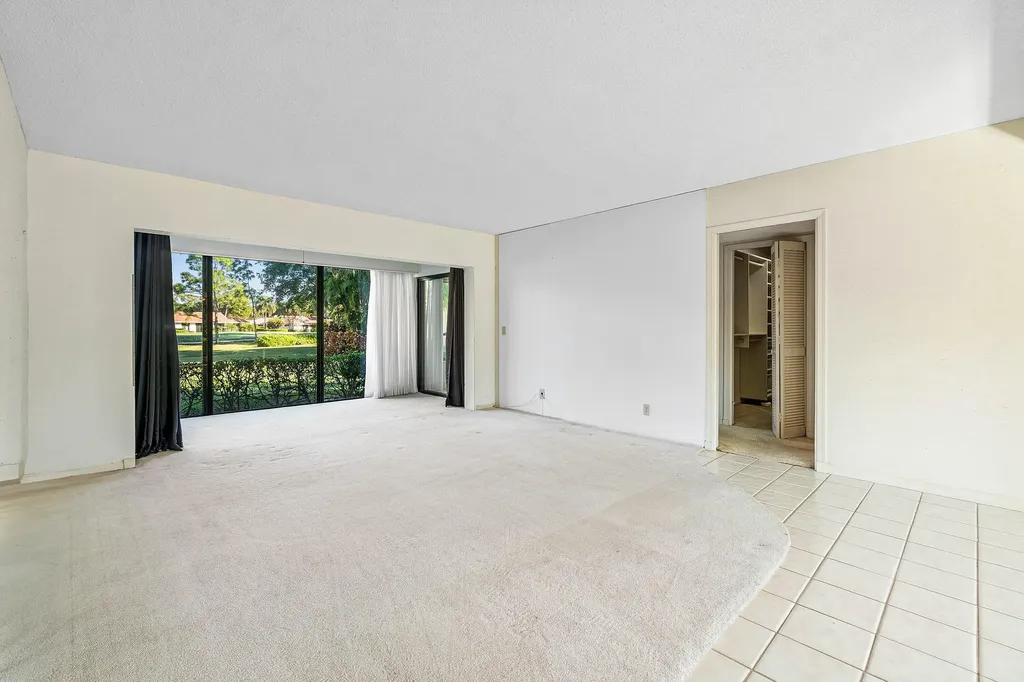 4663 Kittiwake Court Boynton Beach FL 33436