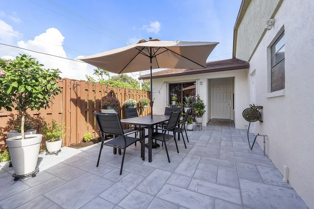 3839 Coco Loba Lane Boynton Beach FL 33436