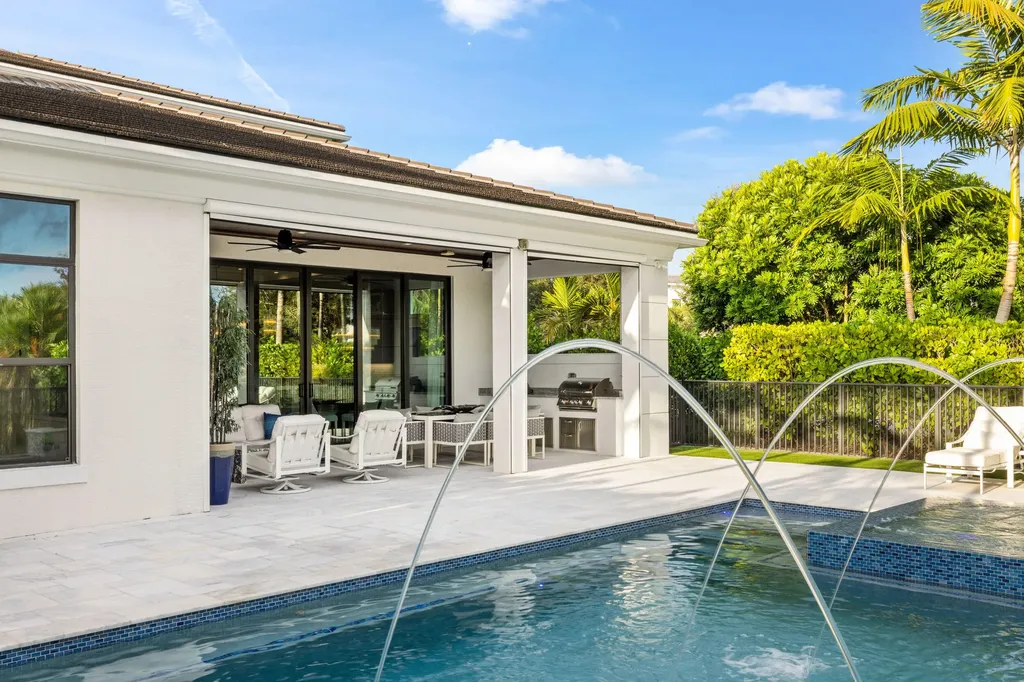 5704 Gauguin Terrace Palm Beach Gardens FL 33418