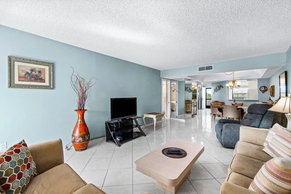23345 Carolwood Lane Boca Raton FL 33428