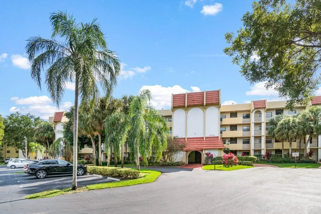 23345 Carolwood Lane Boca Raton FL 33428