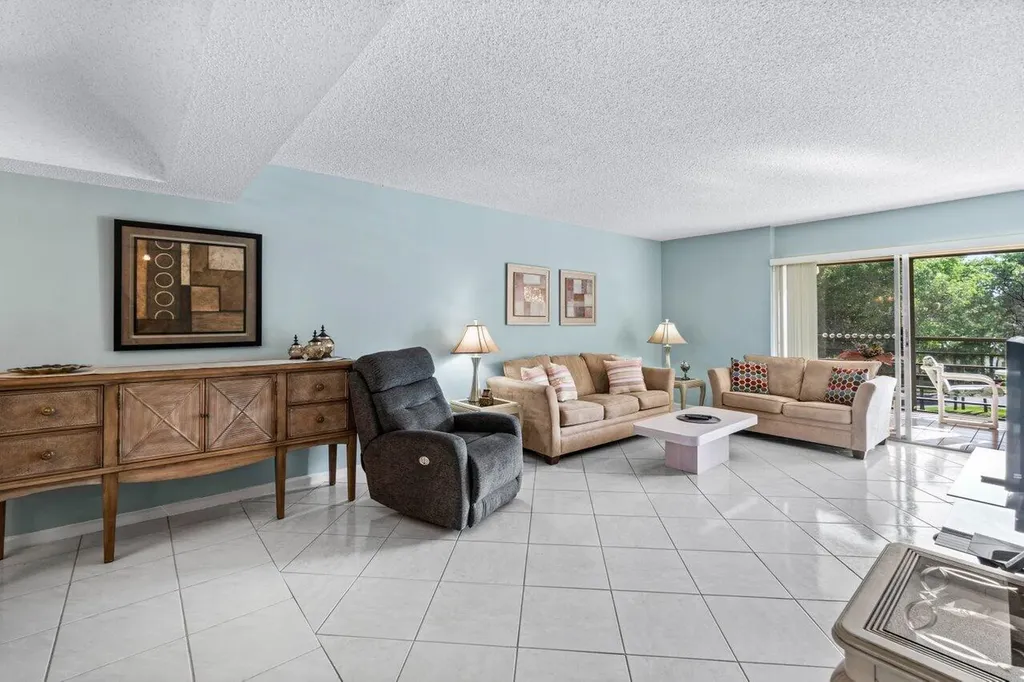 23345 Carolwood Lane Boca Raton FL 33428