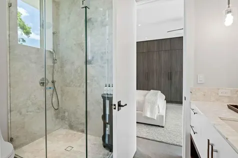 5288 Alton Road Miami Beach FL 33140