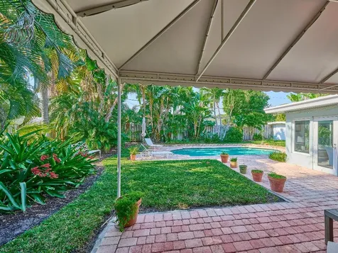 301 NW 3rd Court Boca Raton FL 33432