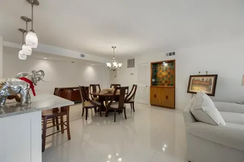 3250 S Ocean Boulevard Palm Beach FL 33480