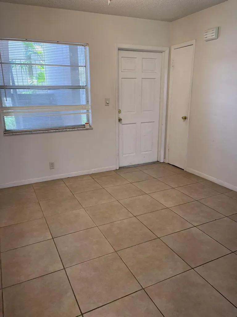 8141 SW 24th Court Davie FL 33324