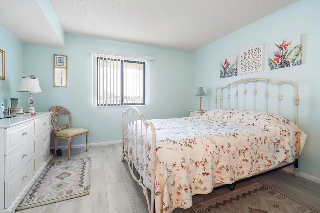 901 Seafarer Circle Jupiter FL 33477