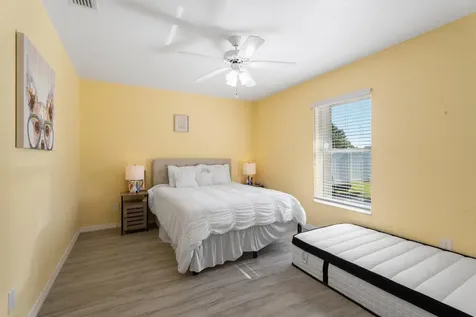 6024 NW Favian Avenue Port St Lucie FL 34986