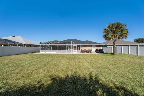 6024 NW Favian Avenue Port St Lucie FL 34986