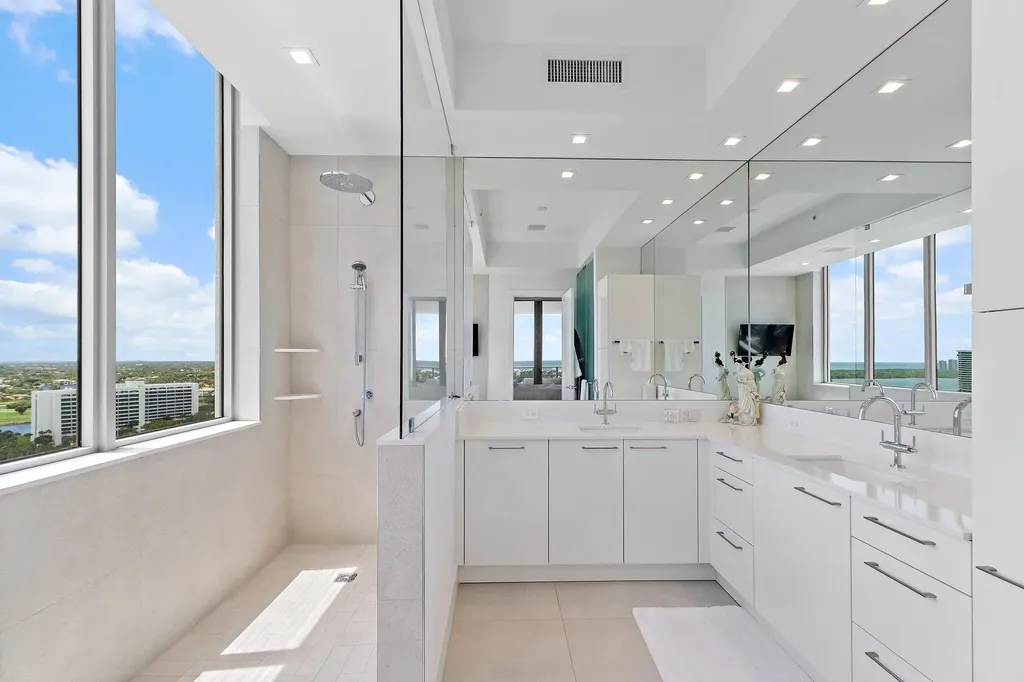 3 Water Club Way North Palm Beach FL 33408