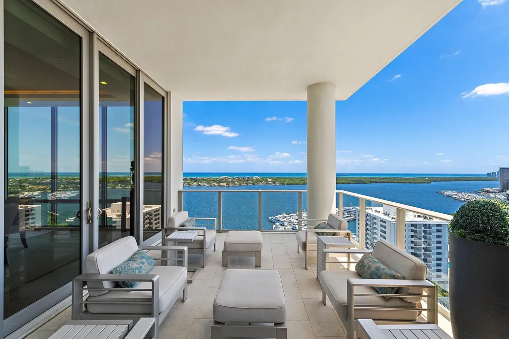 3 Water Club Way North Palm Beach FL 33408