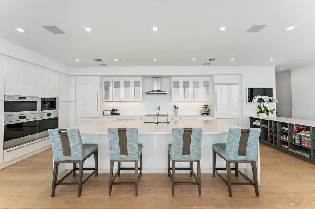 3 Water Club Way North Palm Beach FL 33408