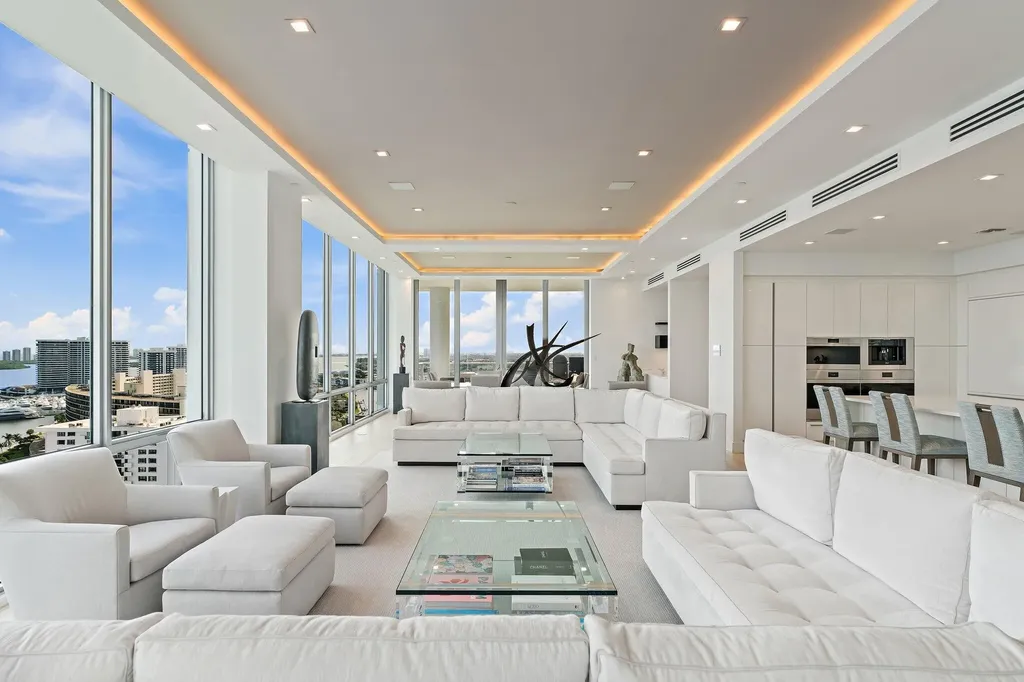 3 Water Club Way North Palm Beach FL 33408