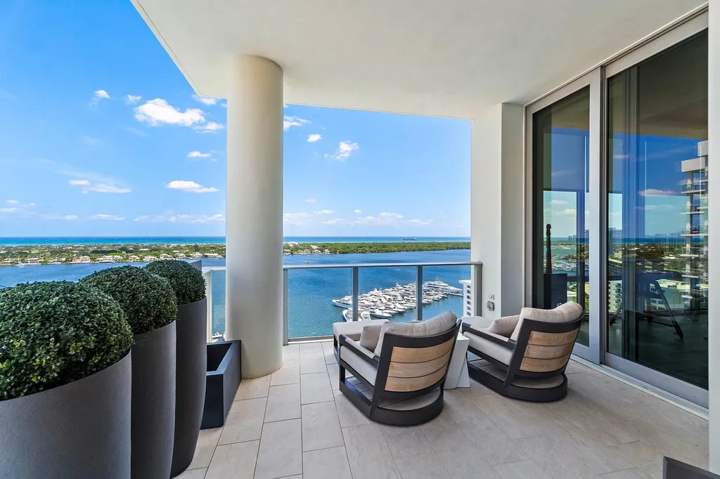 3 Water Club Way North Palm Beach FL 33408