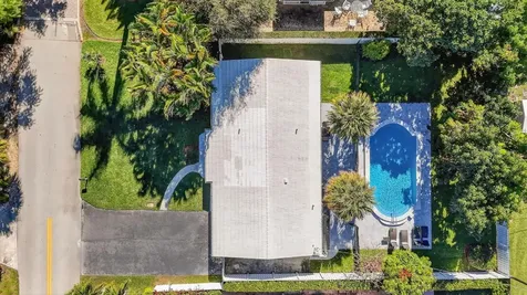 3751 NE 5th Avenue Boca Raton FL 33431